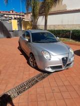 Alfa Romeo MiTo 1.4 78 CV Progression - graue Alfa Romeo MiTo