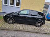 Ford C-Max 2,0TDCi 100kW DPF Ghia Ghia - Ford C-Max Ghia mit Diesel-Antrieb