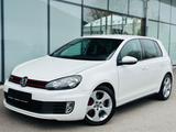 Volkswagen Golf VI GTI 2.0 TSI Klima/SZH/PDC/96.000KM - Volkswagen Golf aus 2009: GTI