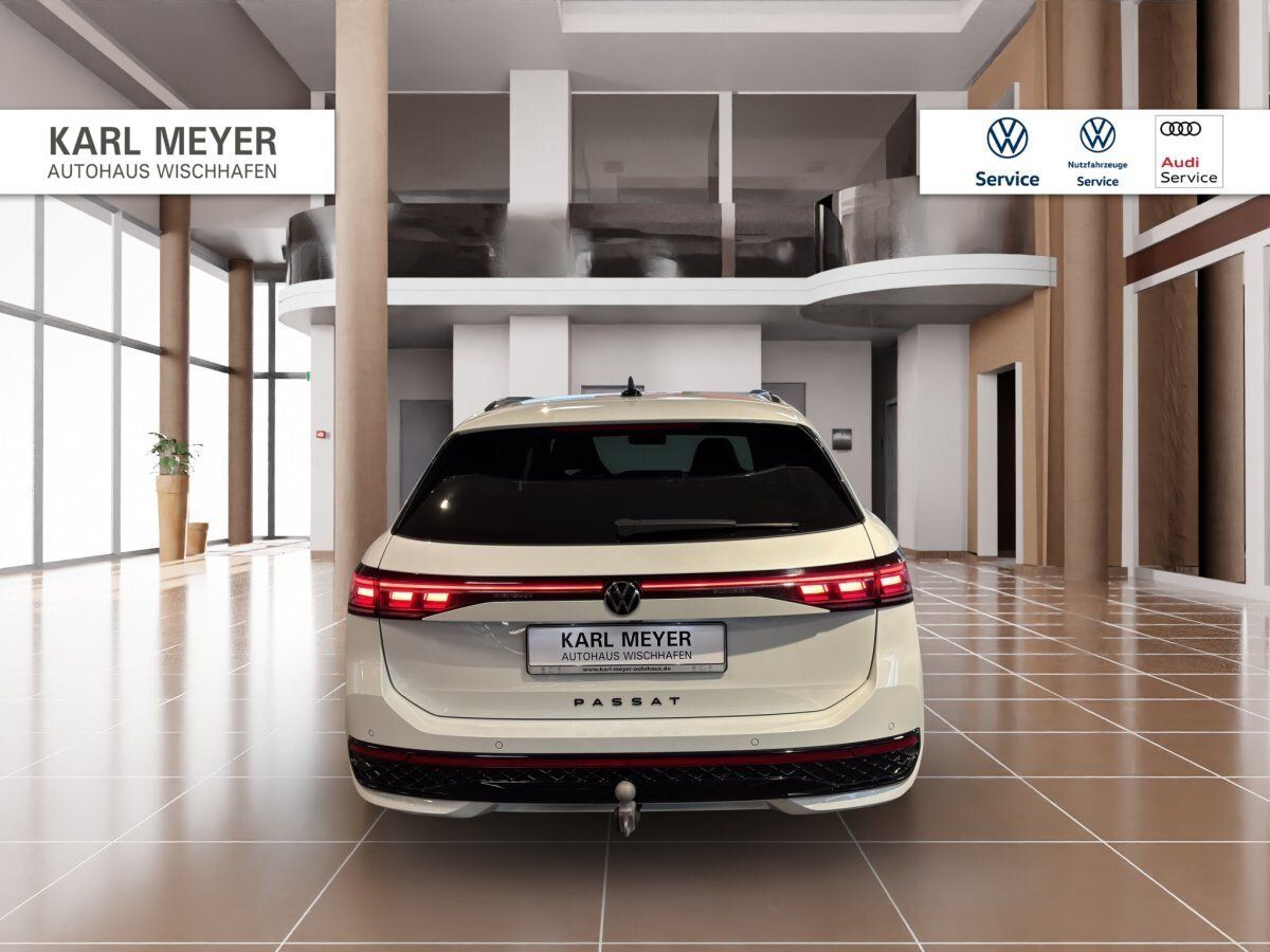 Fahrzeugabbildung Volkswagen Passat R-Line 2.0 TDI DSG AHK AreaView Pano