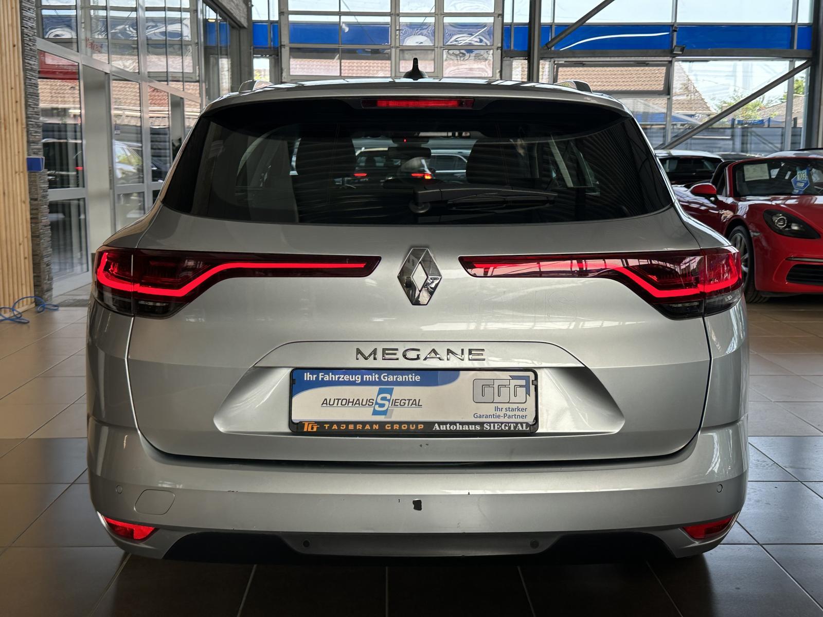 Renault Megane Business Navi Tempomawt LED SHZ PDC