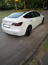 Tesla Model 3 Hinterradantrieb RWD  - Tesla Model 3 in Essen