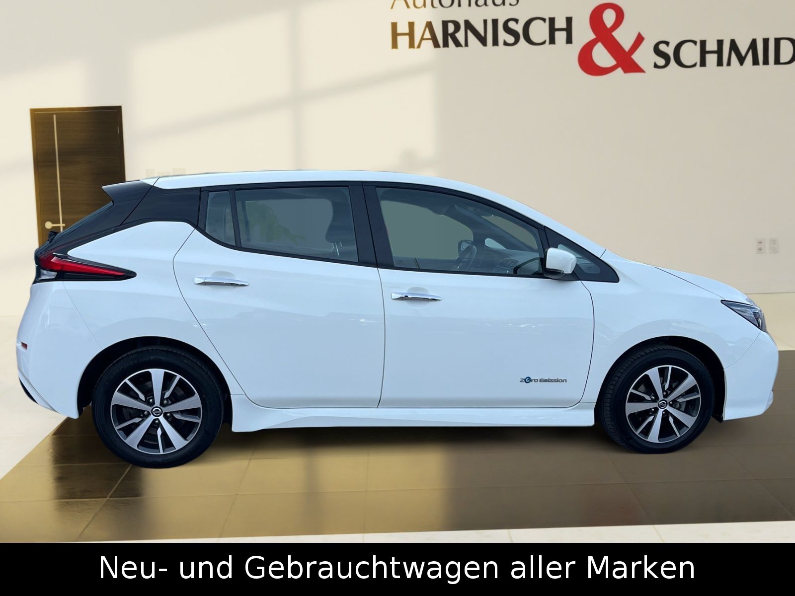 Fahrzeugabbildung Nissan Leaf 40 kWh Automatik - ACENTA -Navi,360°;SOH96%
