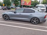 Volvo S60 T5 Geartronic R Design  - silberne Volvo S60