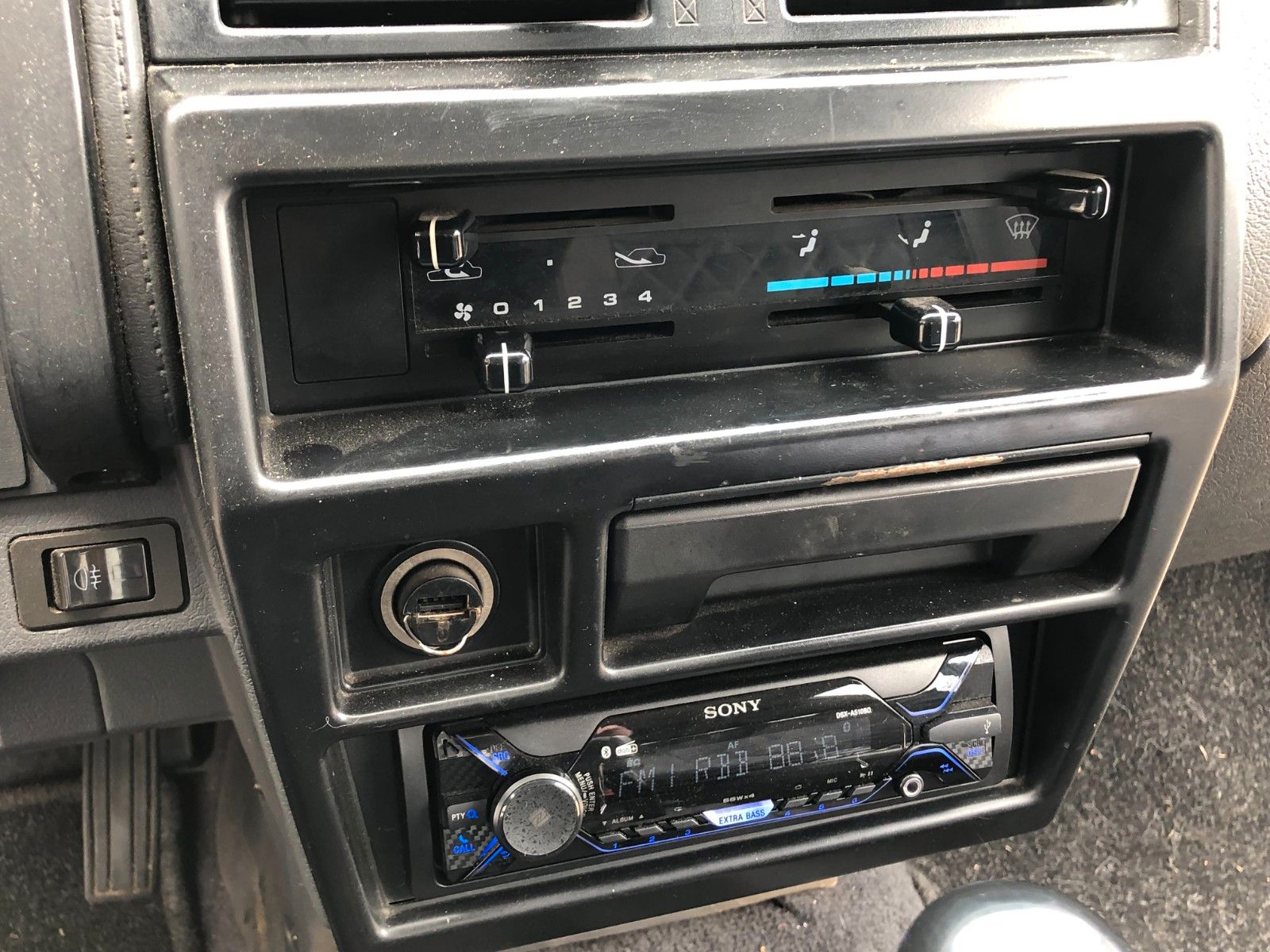 Nissan King Cab D21 – Bild 18