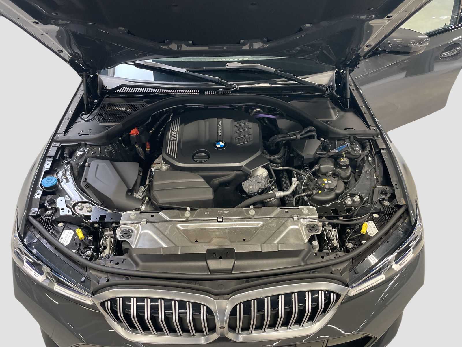 BMW 320 - Bild 15