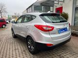 Hyundai ix35 2,0 Trend 4X4 Autom.Klima.Pano.Navi.Alu. - Hyundai: I35x