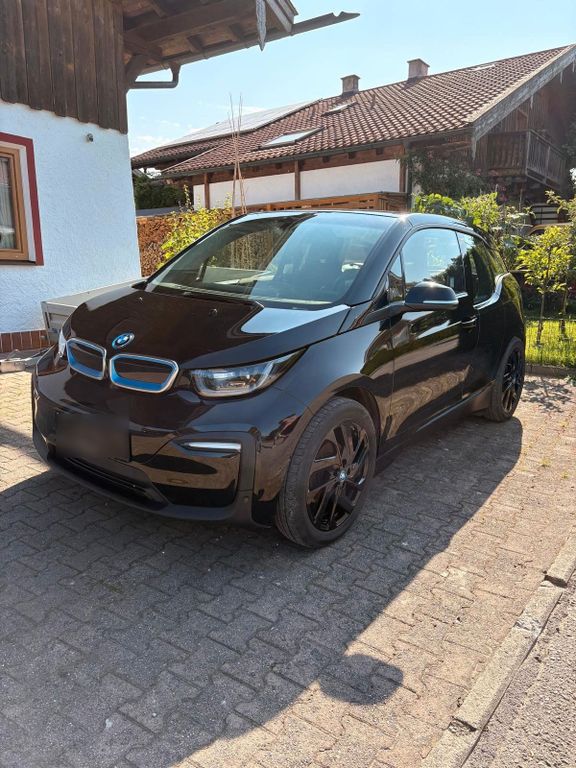 Image of BMW 120