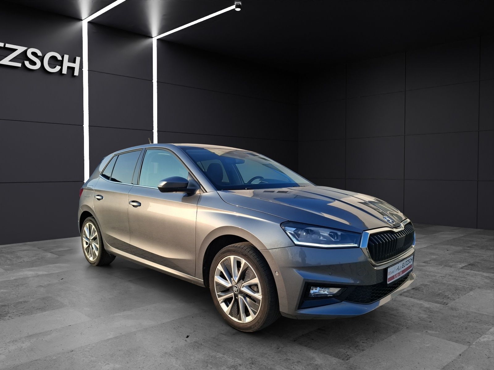 Fahrzeugabbildung SKODA Fabia TSI Style LED Navi AID ACC RFK SH LM