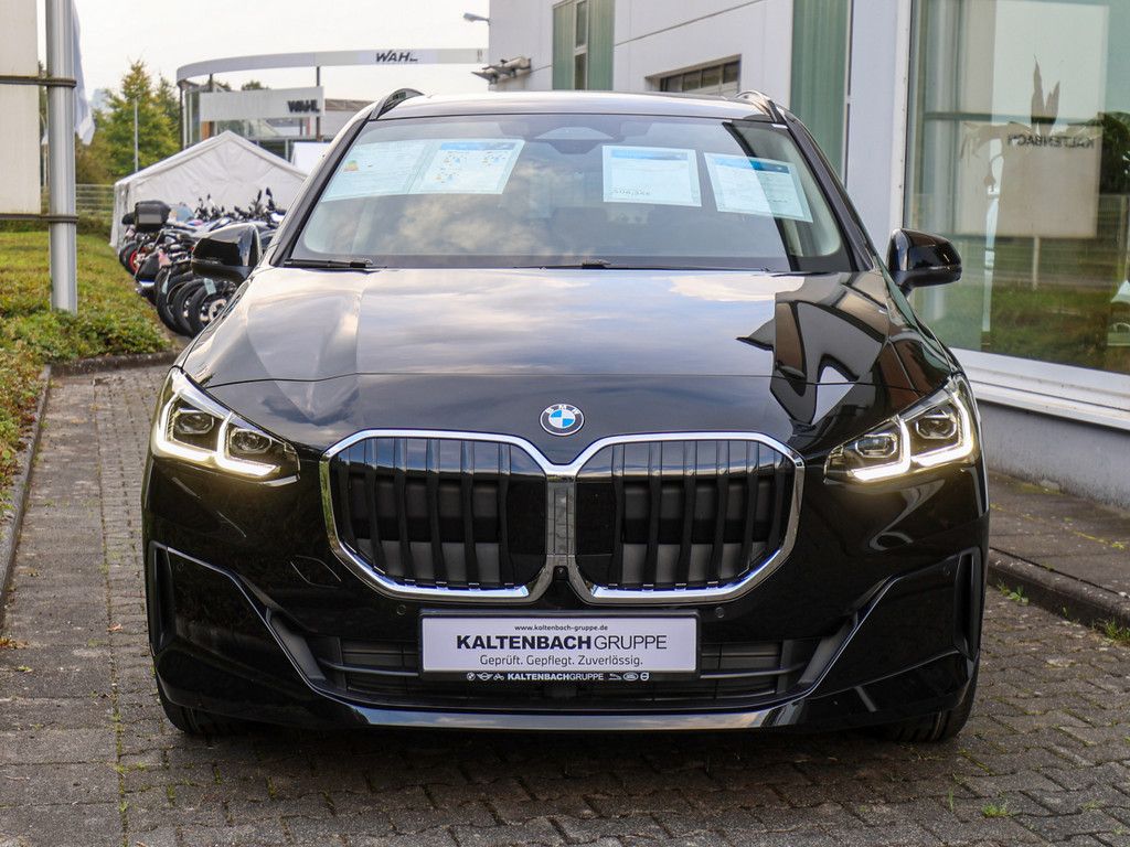 BMW 218 Active Tourer - Bild 3