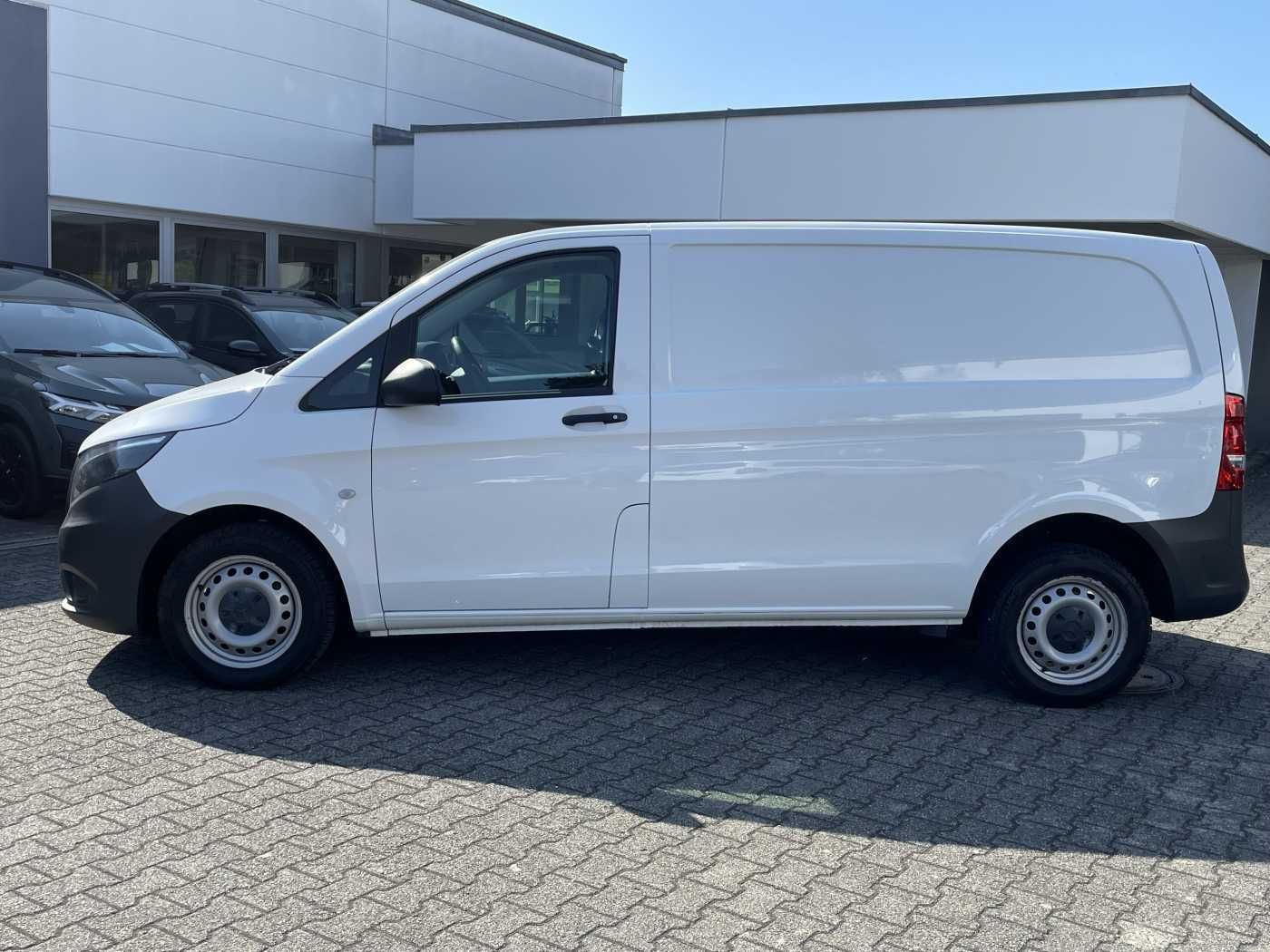Fahrzeugabbildung Mercedes-Benz Vito 111 CDI Kasten Kompakt