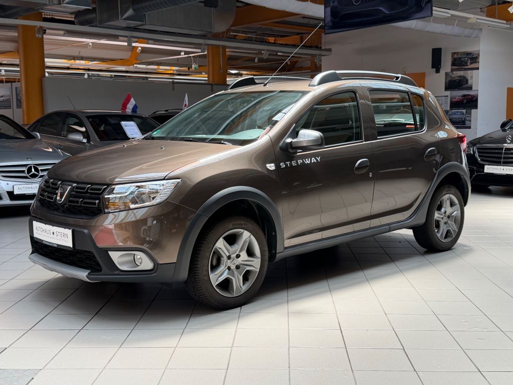 DACIA Sandero II Stepway Prestige|Klima|Tempomat|13tkm DACIA Sandero II Stepway Prestige|Klima|Tempomat|13tkm
