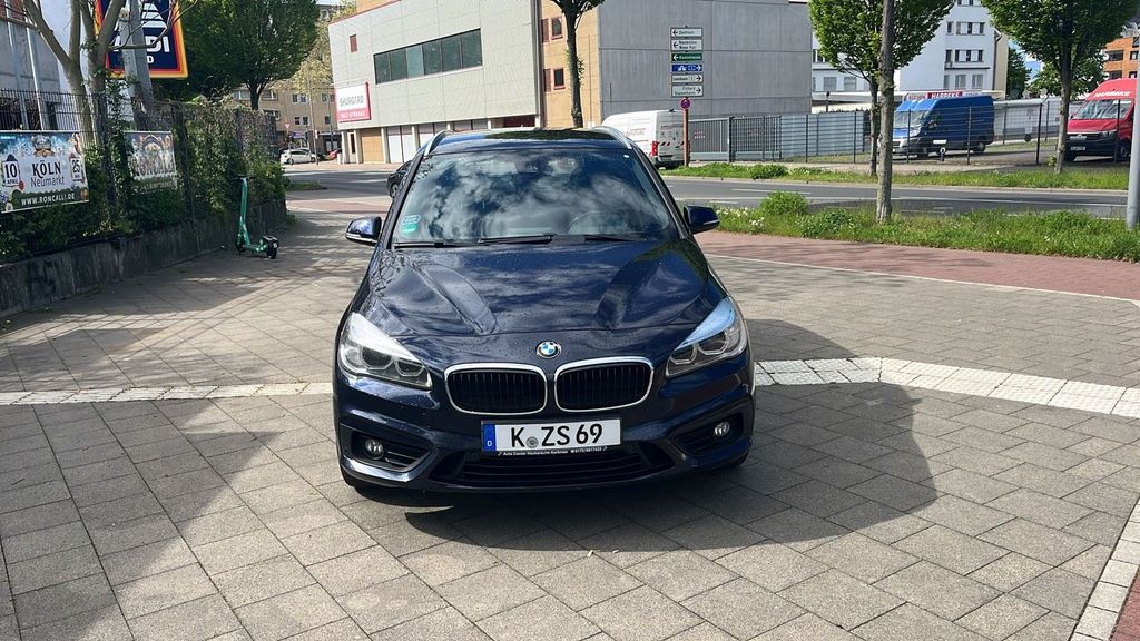 Image of BMW 220