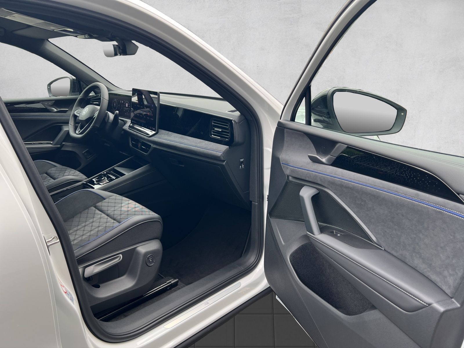 Tiguan R-Line 1,5 l eHybrid OPF DSG