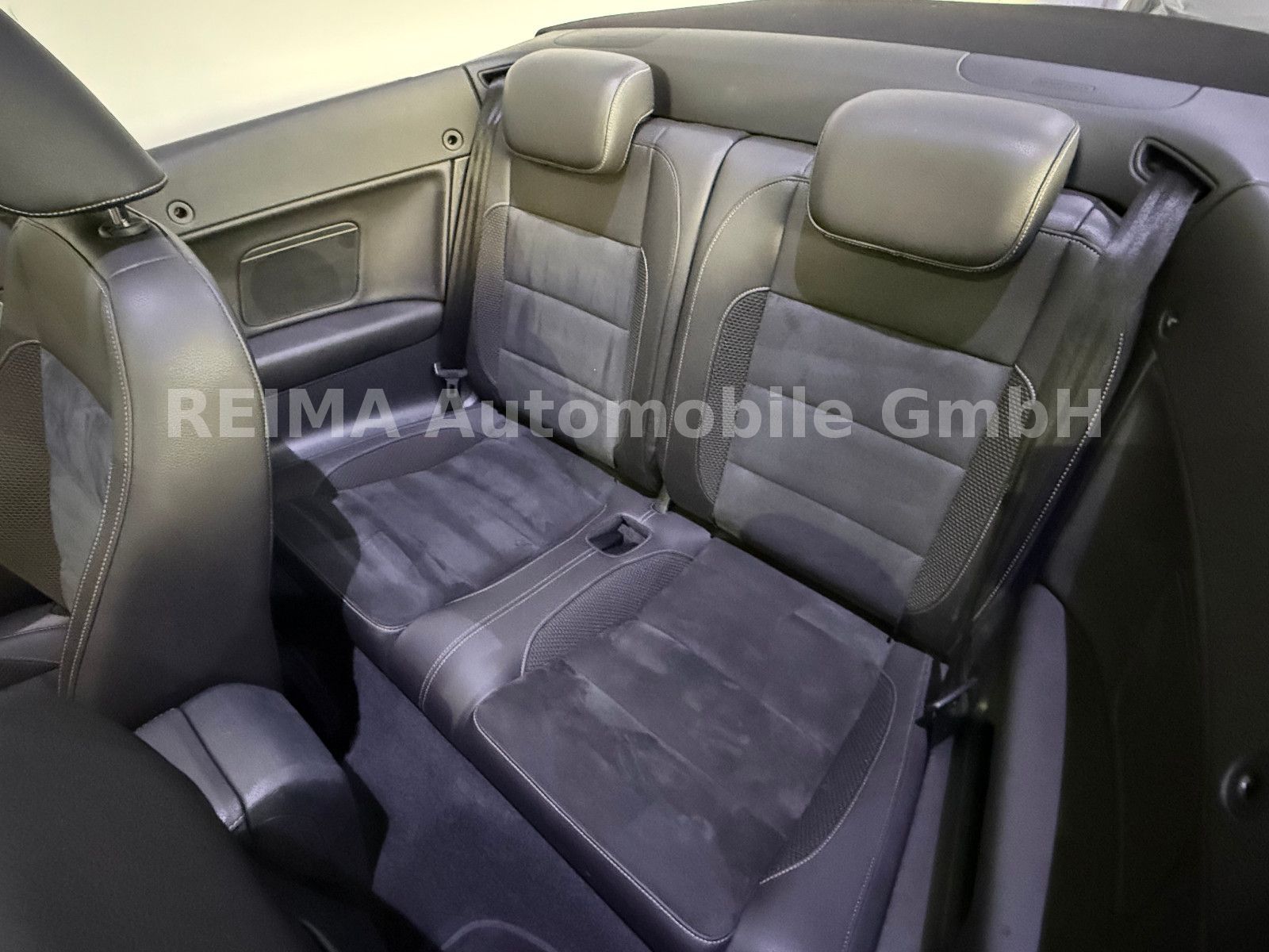 Fahrzeugabbildung Volkswagen Golf VI Cabriolet 1,4TSi, Klima, T-Leder, Alu