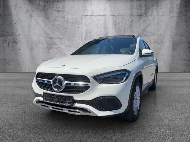 Mercedes-Benz GLA 250 e PANORAMA 360° LED-Scheinwerfer