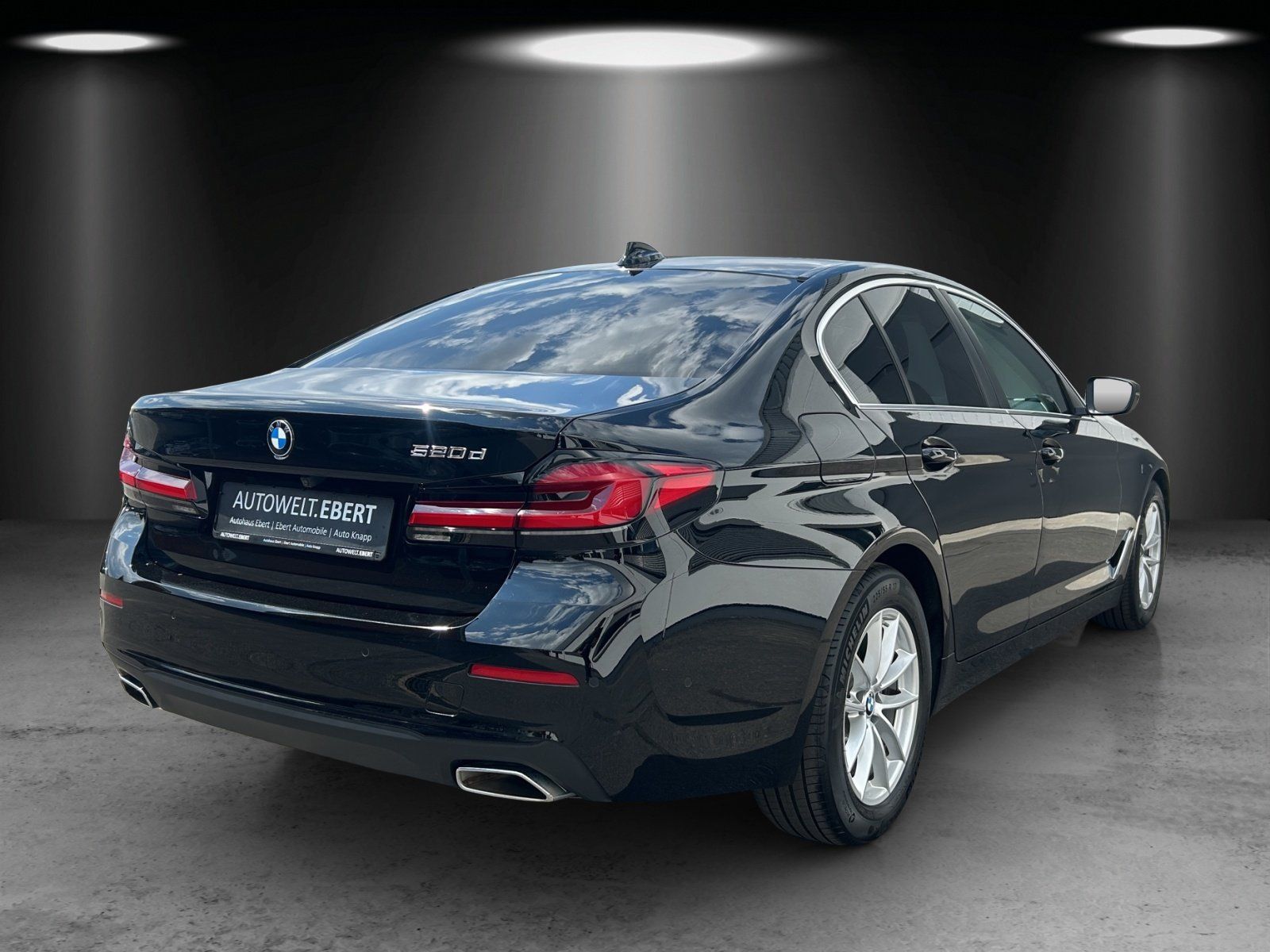 Fahrzeugabbildung BMW 520d Aut./LASER/KAMERA/LIVE-COCKPIT/ACC/HUD/