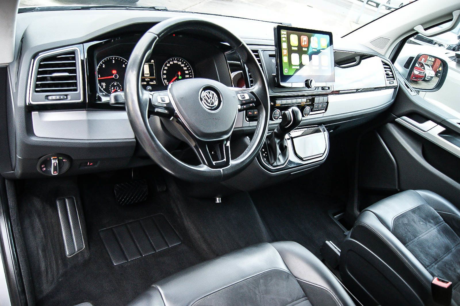 Fahrzeugabbildung Volkswagen T6 Multivan 20TDI DSG Highline 6-Sitze STHZ BETT