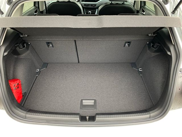 Fahrzeugabbildung Volkswagen Polo 1,0 TSI GOAL NAVI DCP MATRIX-LED APP CONNEC