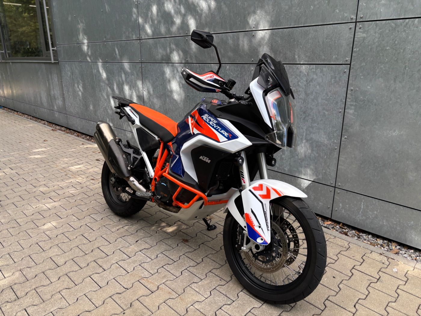 Fahrzeugabbildung KTM 1290 Super Adventure R Techpack, Koffer, Akra, N