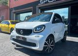 Smart smart forTwo PROMO 225 € PRIME NAVI PELLE LED AU - : Limousine, Prom