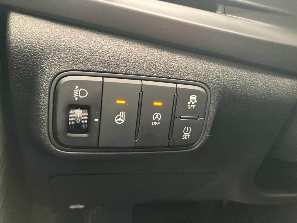 Fahrzeugabbildung Hyundai i20 1.0 T-GDI 7-DCT Prime 4xSHZ KlimaA Navi LED