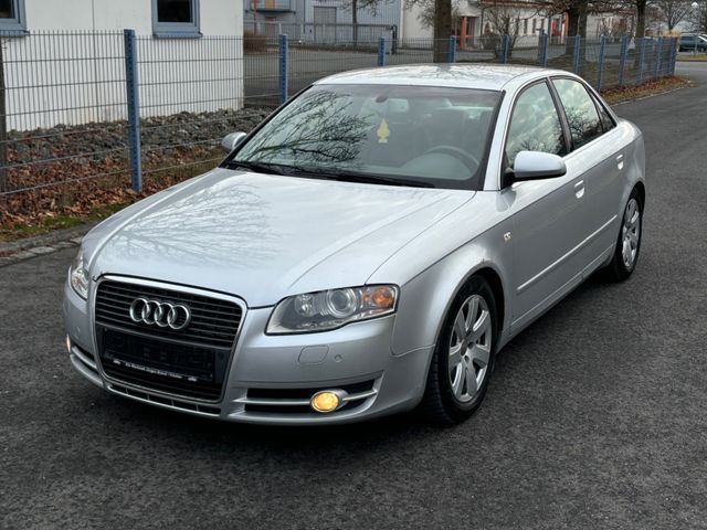 Audi A4 Lim. 3.0 TDI Quattro*STNDHZ*TEMPOMAT*