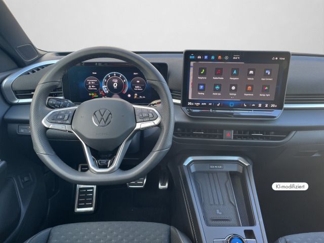 Volkswagen T-Roc R-LINE 1.5 TSI DSG LED PLUS NAVI AHK IDA S foto 3