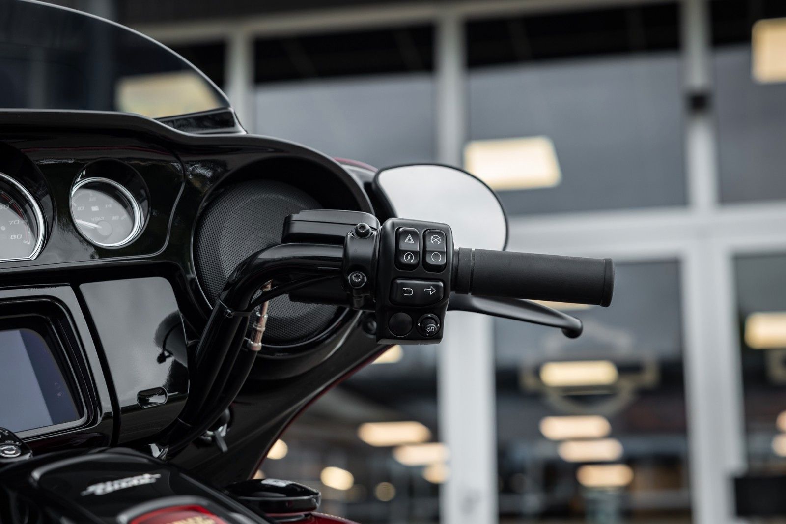 Fahrzeugabbildung Harley-Davidson FLHXS Street Glide 114 cui - 120th ANNIVERSARY