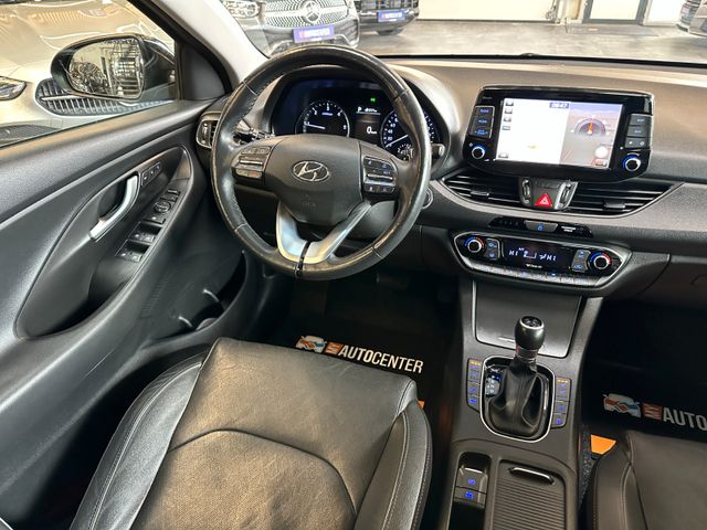 Hyundai i30 Premium *LED*Navi*Spurhalteass*