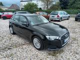 Audi A3 Sportback , DSG, Xenon, PDC, Tüv Neu !!! - Audi A3: Sportback Dsg