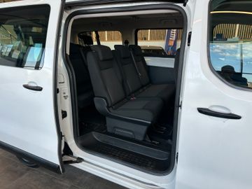 Opel Vivaro Kombi L *9 Sitzer*