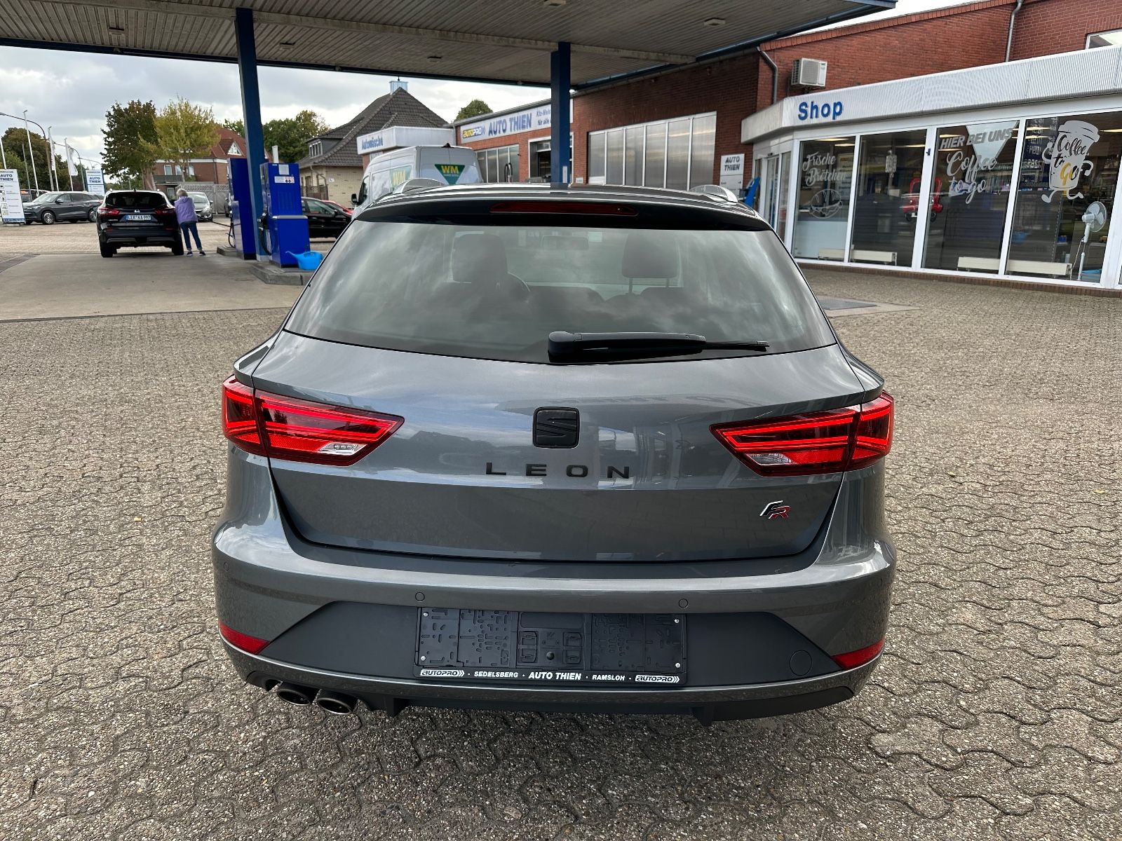 Fahrzeugabbildung SEAT Leon ST 1.4 TSI ACT FR LED/GRA/SHZG/EPH