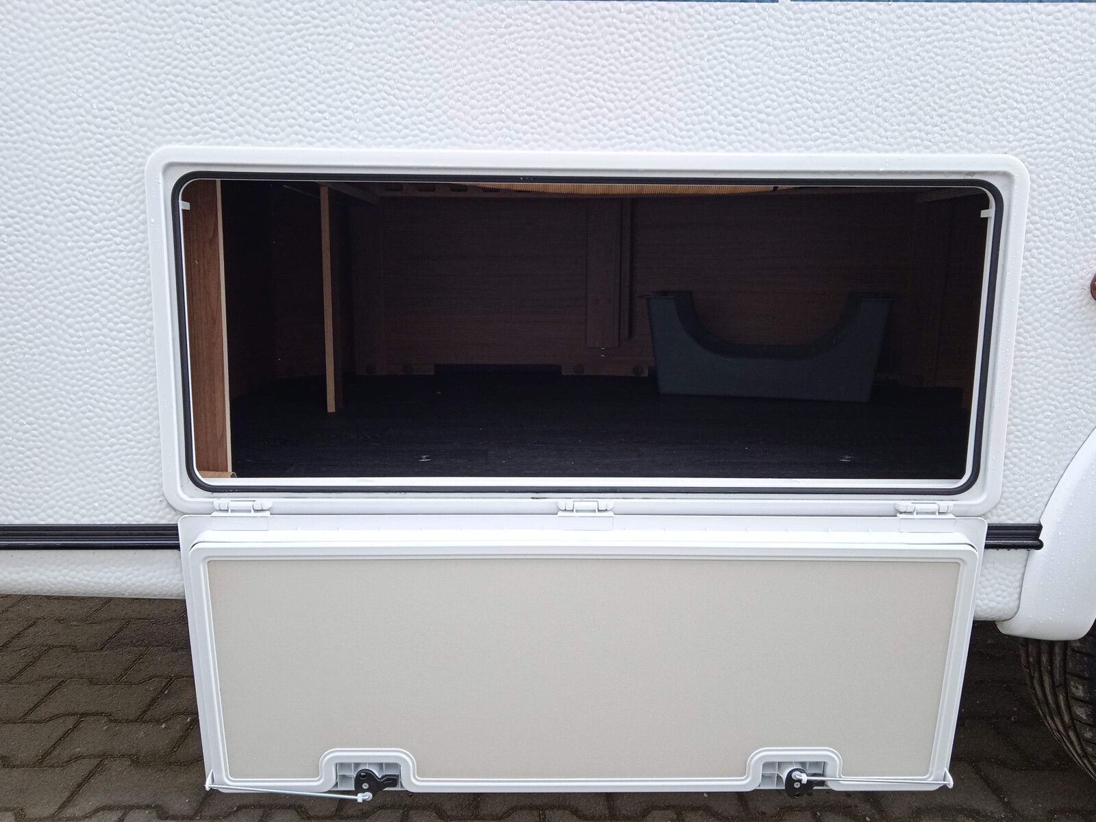 Fahrzeugabbildung Knaus Sport 650 UFK 10998,- EUR Sondernachlass