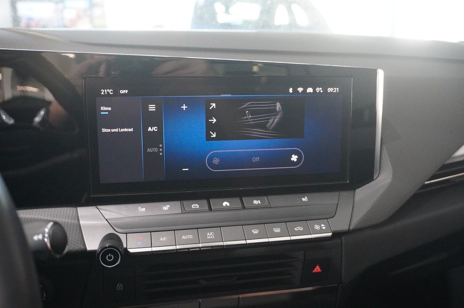 Fahrzeugabbildung Opel Astra L ST 1.5D BUSINESS NAVI/LED/KAMERA/SH/AHK