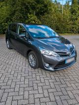Toyota Verso Edition-S+ - gebrauchte Toyota Verso aus dem Jahr 2017
