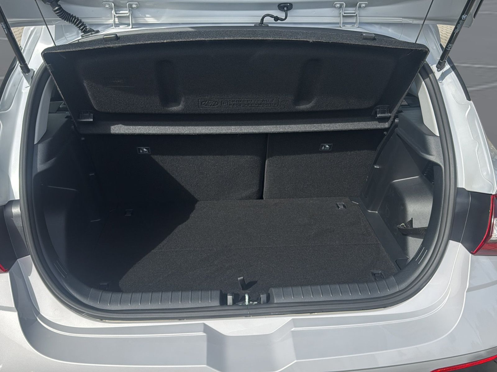 Hyundai i20 - Bild 18