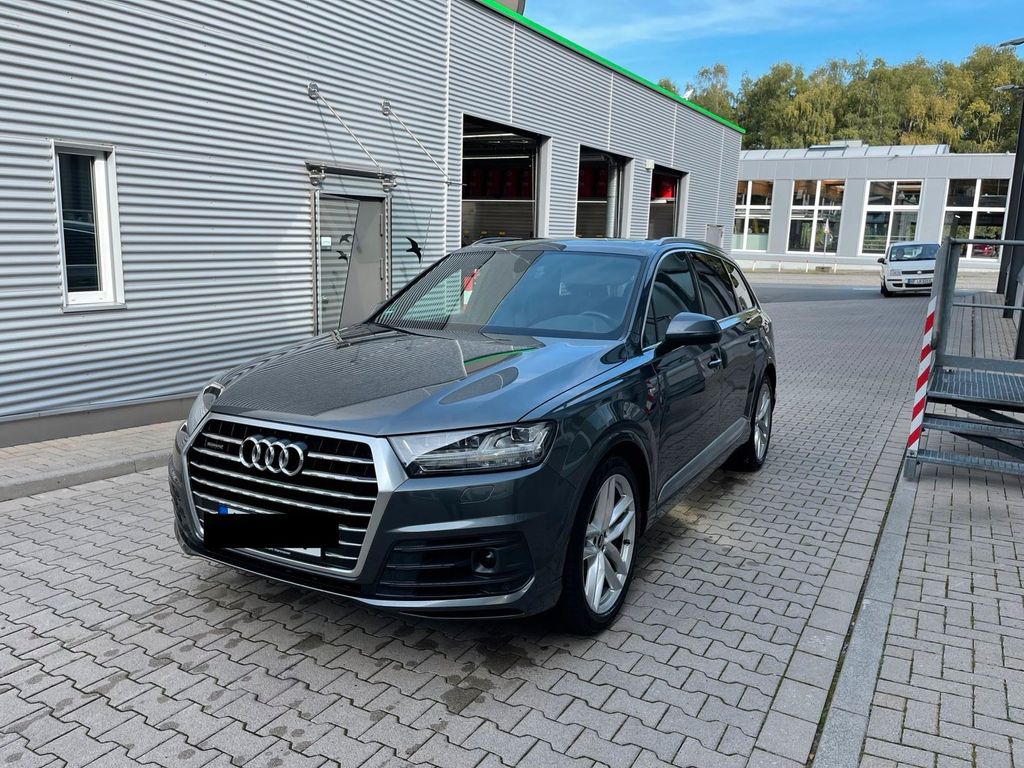 Image of Audi Q7