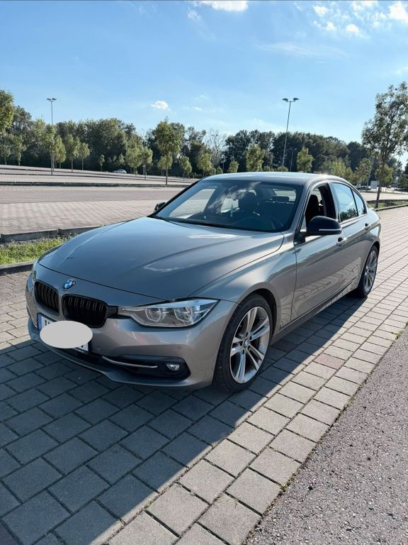 Image of BMW 325