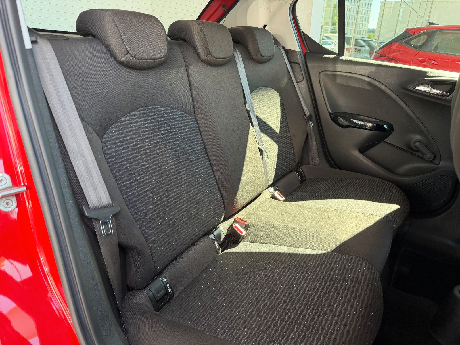 Fahrzeugabbildung Opel Corsa E Drive 90PS PDC/SHZ/LMR!