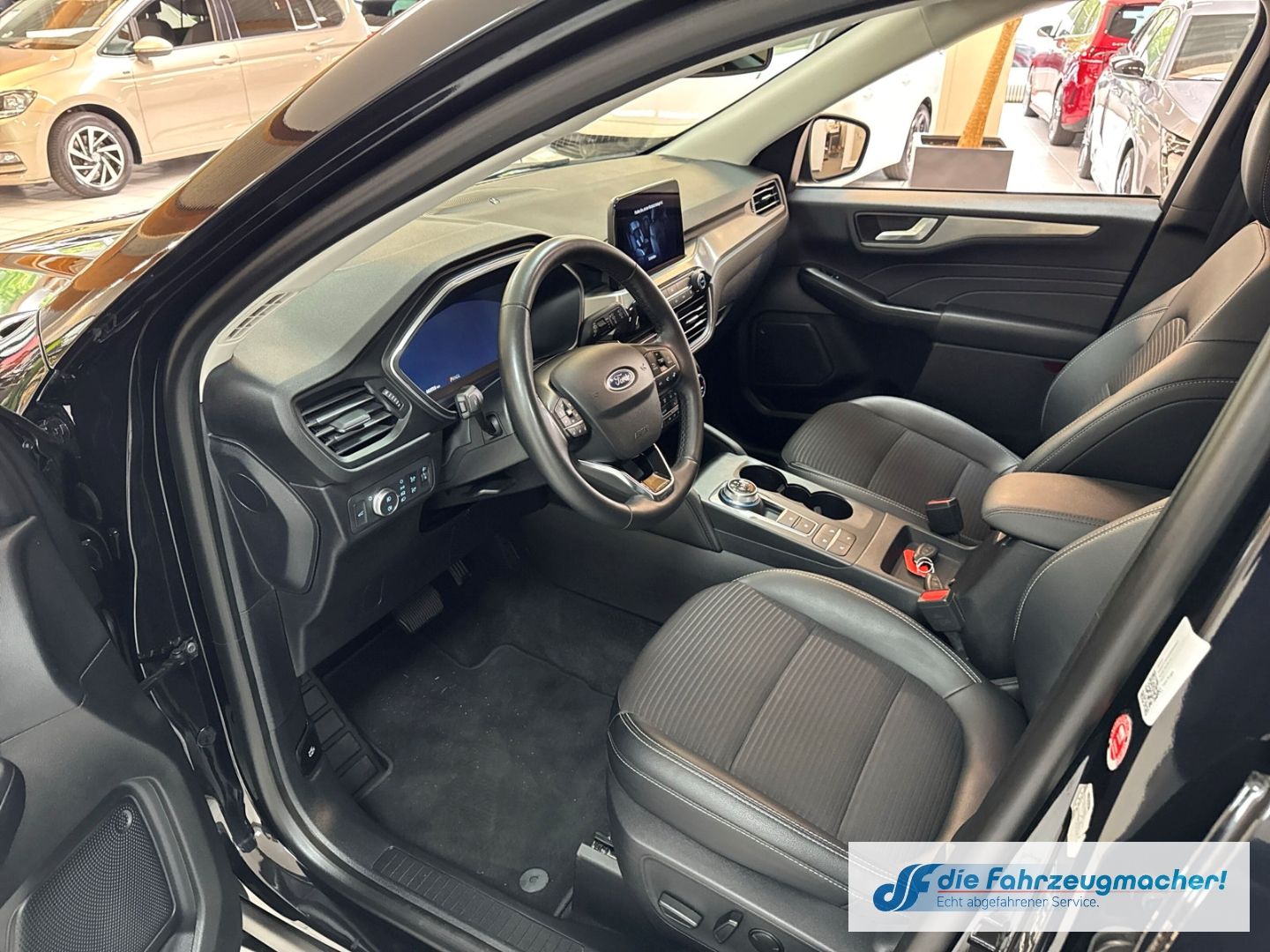Fahrzeugabbildung Ford Kuga Titanium X Navi Digitales Cockpit Soundsyst