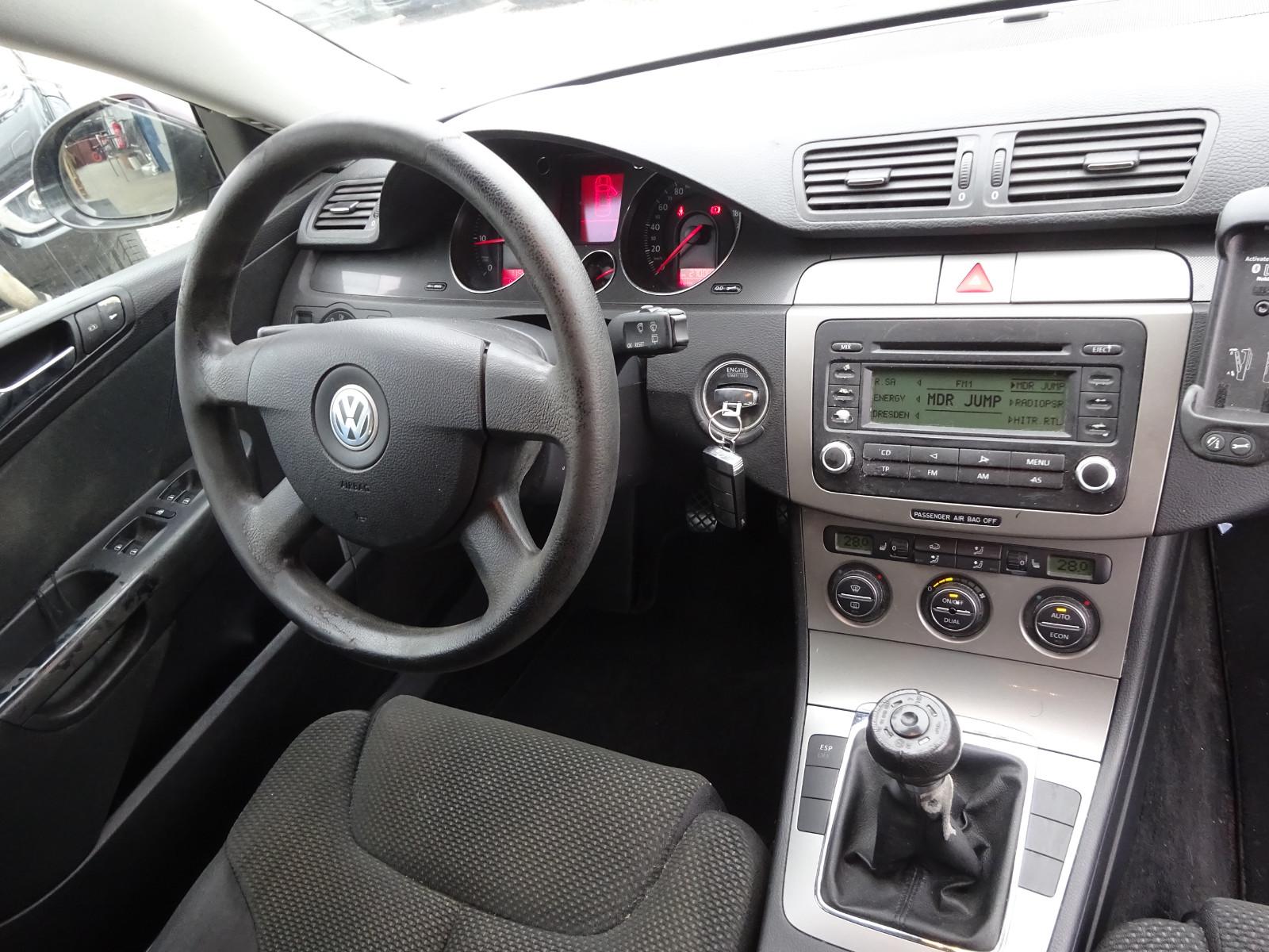 Volkswagen Passat 2006 — photo 12