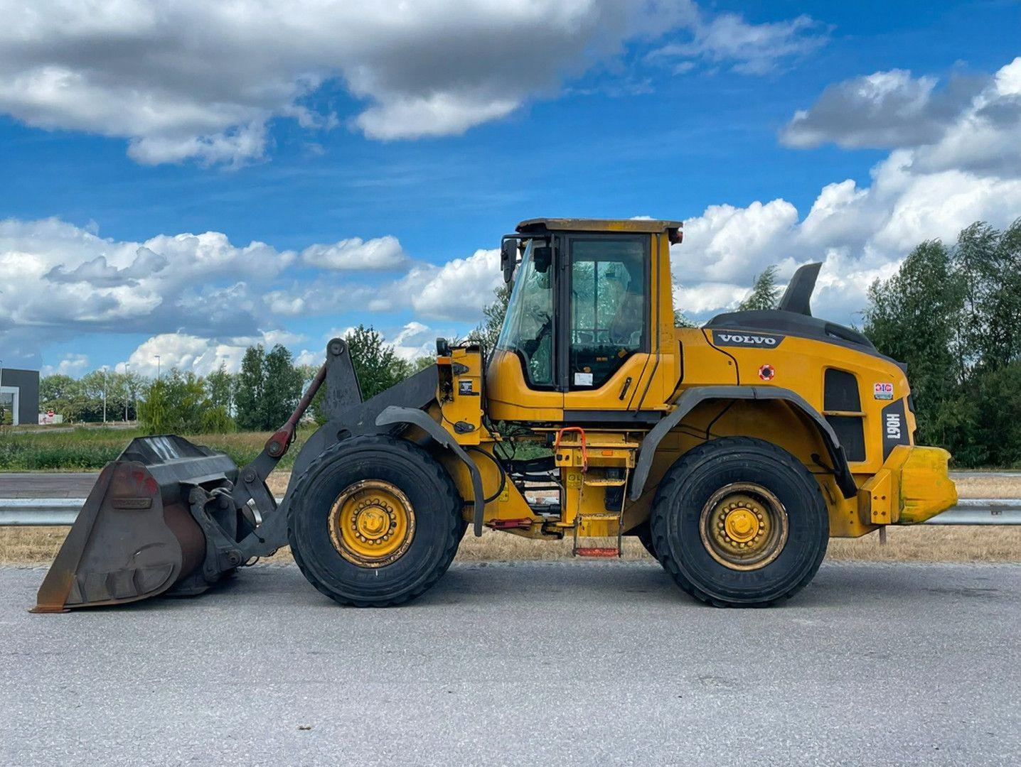 Volvo L90H