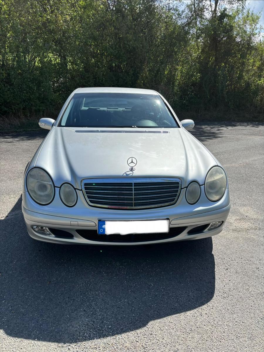 Mercedes-Benz E 220 CDI W211