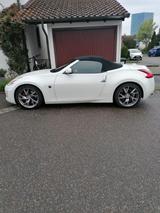 Nissan 370Z Roadster Automatik (Klappenauspuff) - Nissan: Cabrio