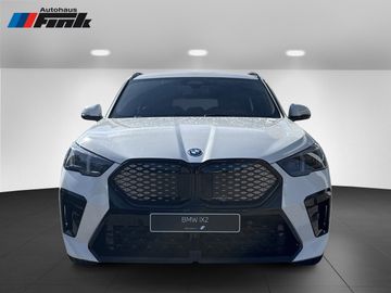 BMW iX2 xDrive30 M Sportpaket DAB LED Komfortzg.