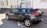 Volvo V40 D3 150 PS Momentum Automatik Business - Volvo V40 in Frankfurt (Main)