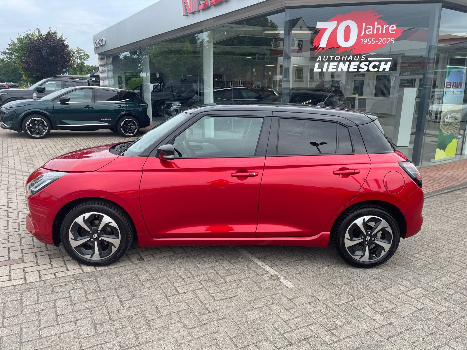 Fahrzeugabbildung Suzuki Swift 1.2 Hybrid Comfort+ Automatik