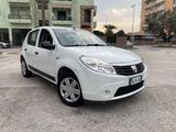 Dacia Sandero 1.5 dCi 70CV Ambiance - Dacia Sandero Ambiance mit Diesel-Antrieb