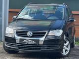 Volkswagen Touran Trendline STEUERKETTE NEU+TÜV NEU+KD NEU+ - gebrauchte VW Touran aus dem Jahr 2009